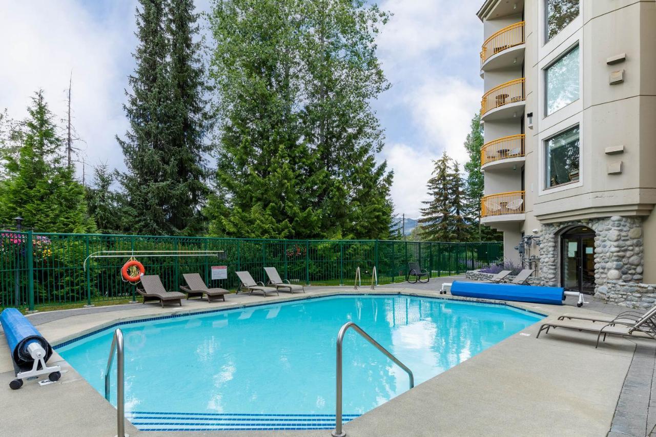 The Marquise By Whistler Premier Apartment Exterior photo