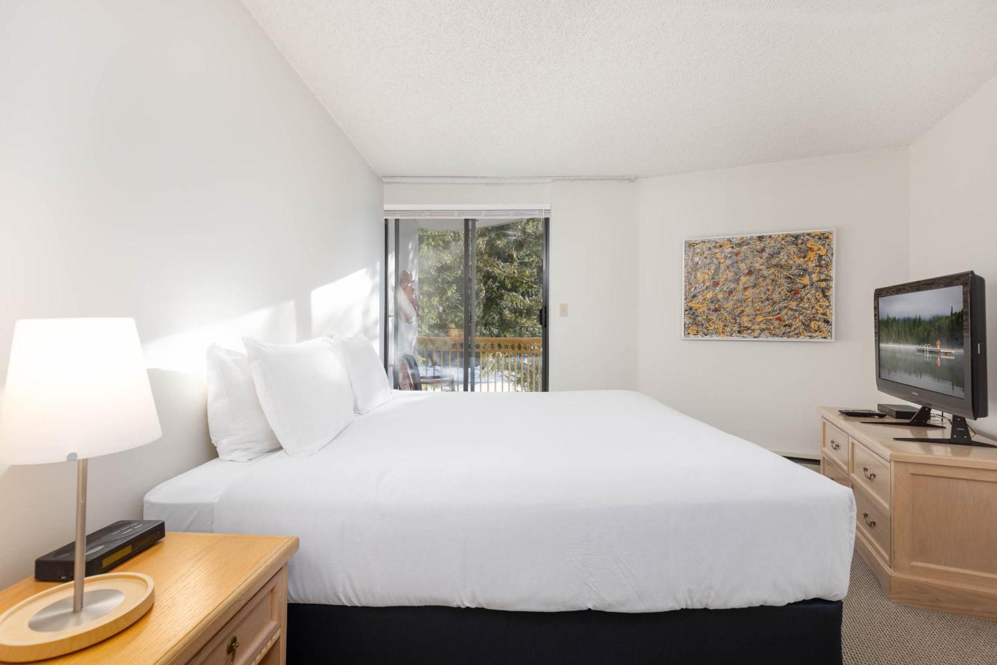 The Marquise By Whistler Premier Apartment Exterior photo
