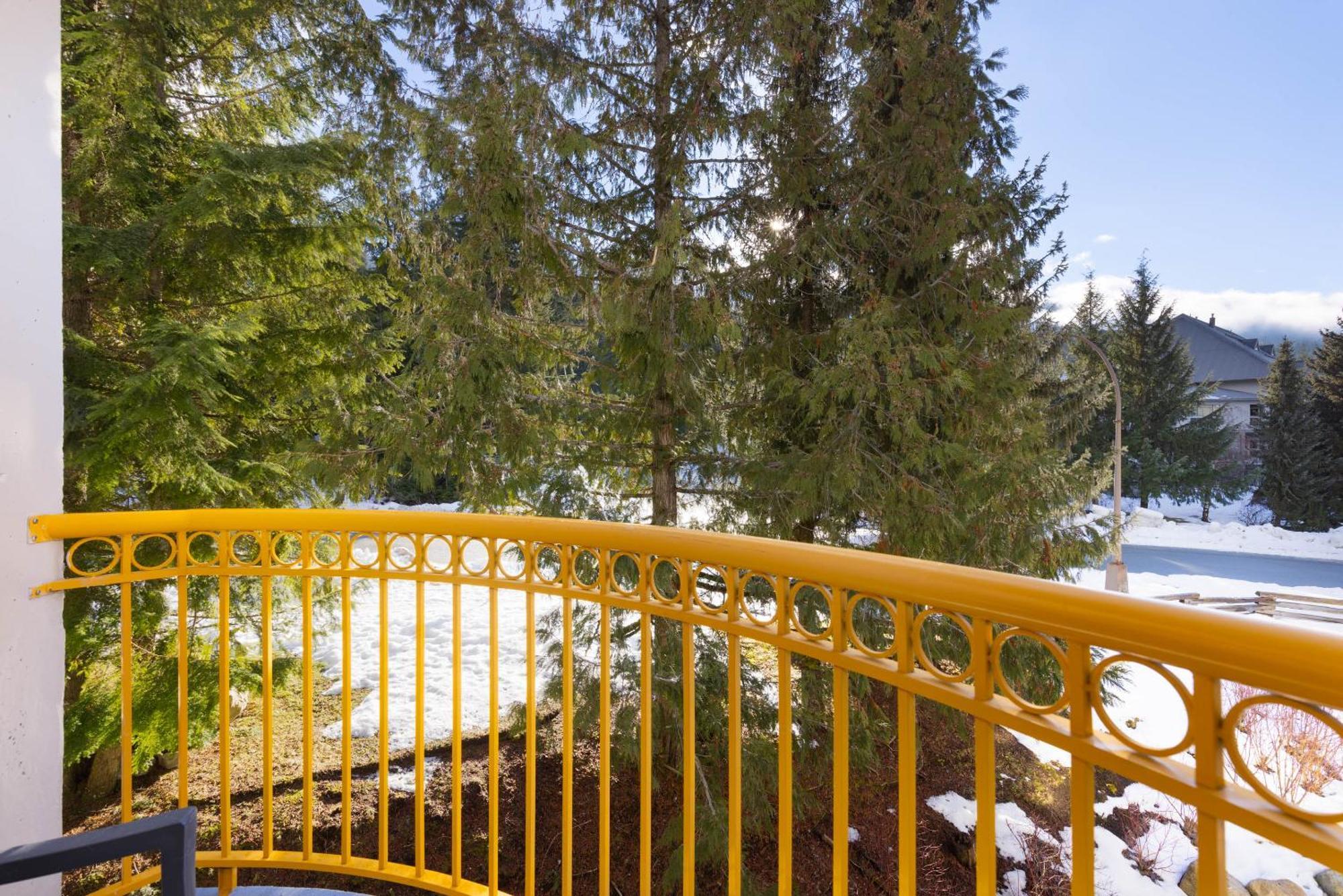 The Marquise By Whistler Premier Apartment Exterior photo
