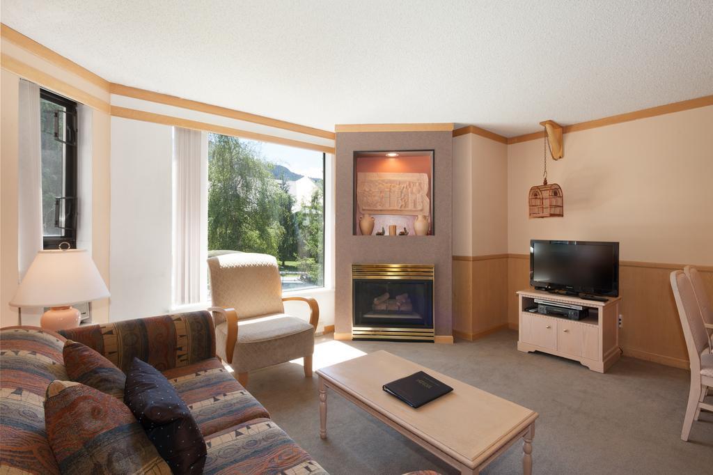 The Marquise By Whistler Premier Apartment Exterior photo
