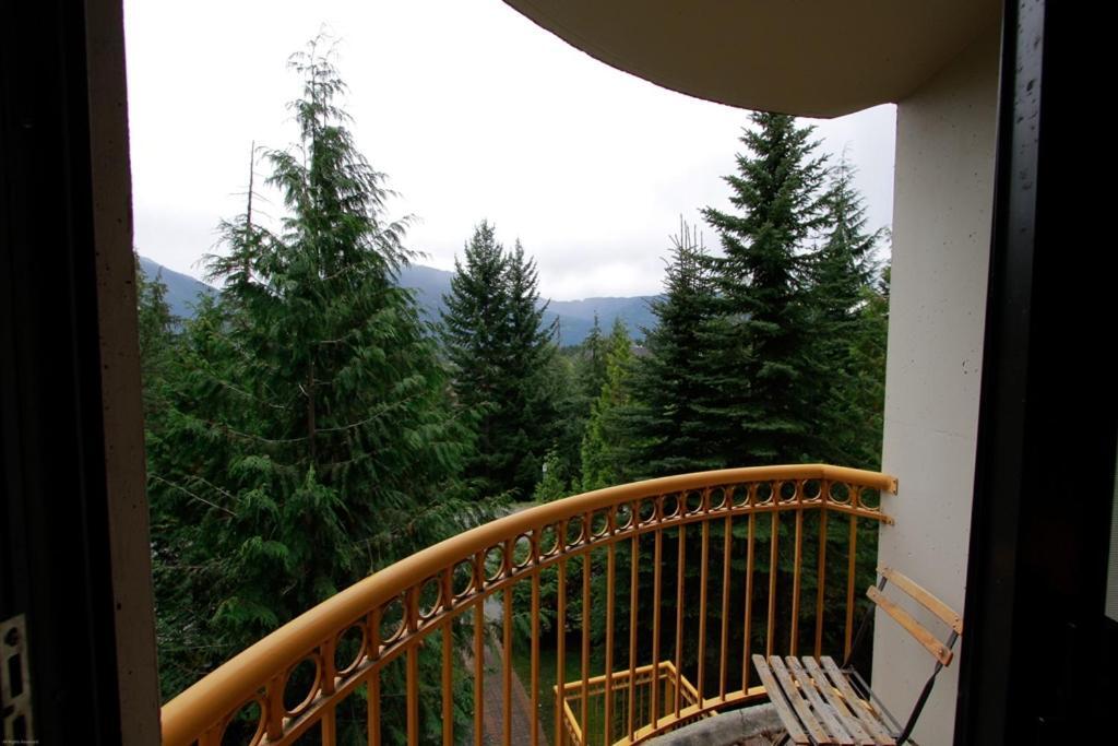 The Marquise By Whistler Premier Apartment Exterior photo